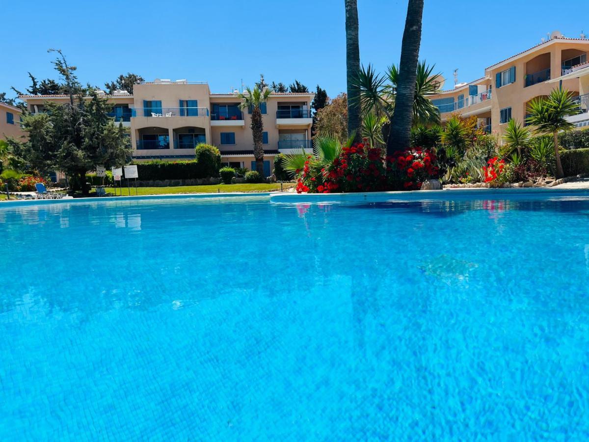 Golden Palms Paradise Garden Πάφος Εξωτερικό φωτογραφία